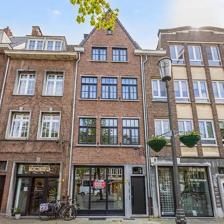 Vrijdagmarkt By Lit D'Art Antwerp Exterior photo
