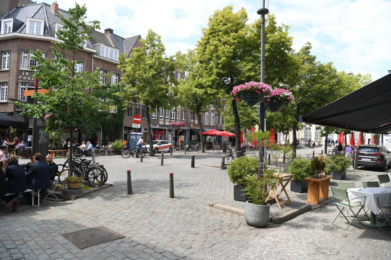 Vrijdagmarkt By Lit D'Art Antwerp Exterior photo