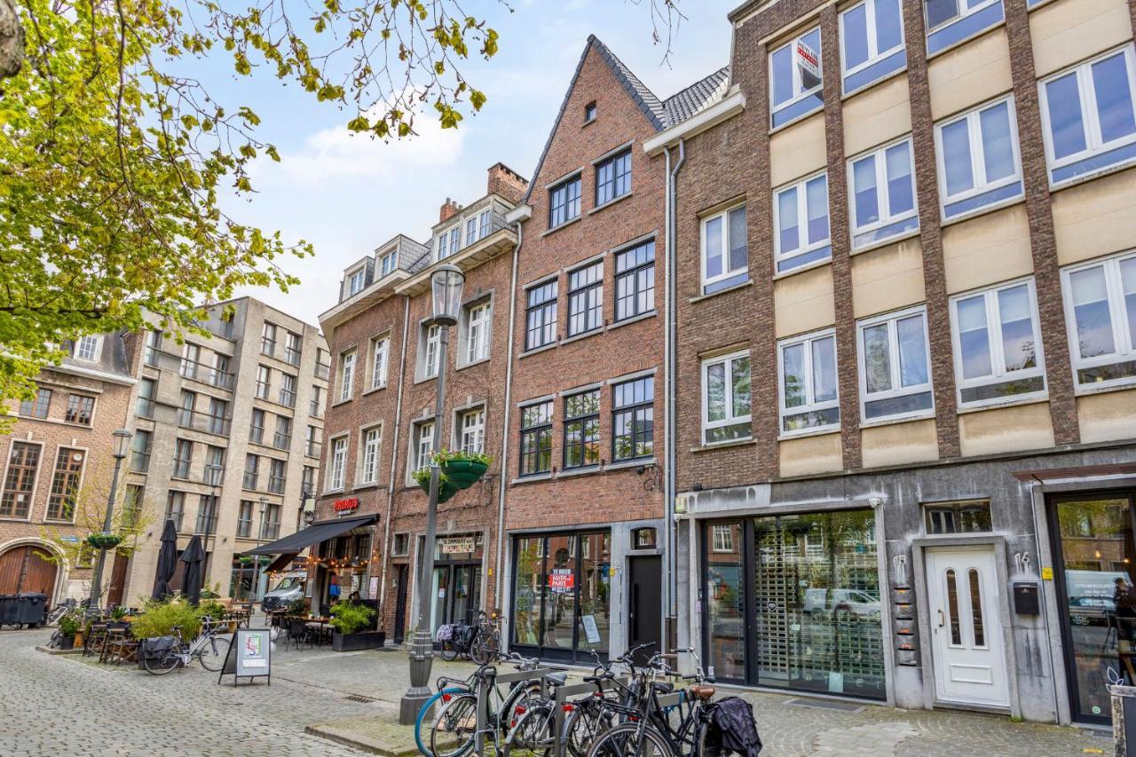 Vrijdagmarkt By Lit D'Art Antwerp Exterior photo